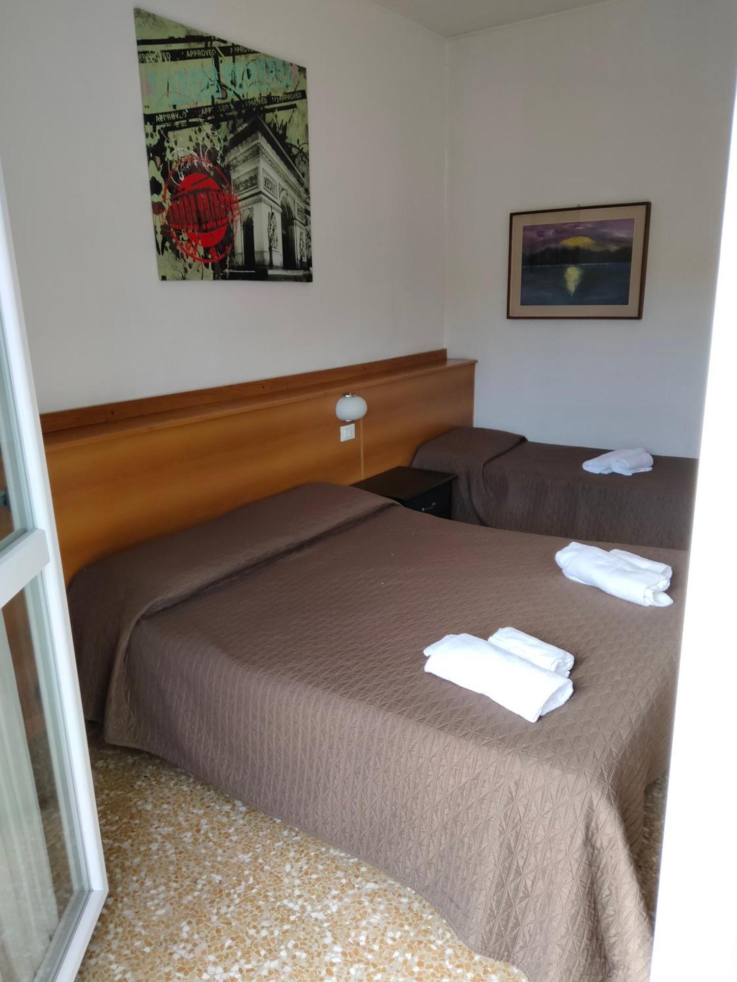 Hotel Lombardia Seveso Exteriér fotografie
