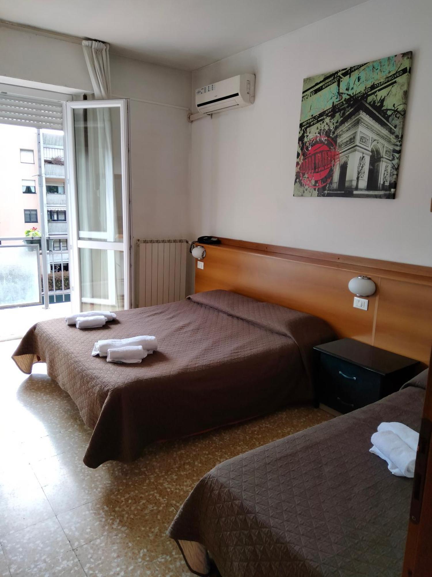 Hotel Lombardia Seveso Exteriér fotografie
